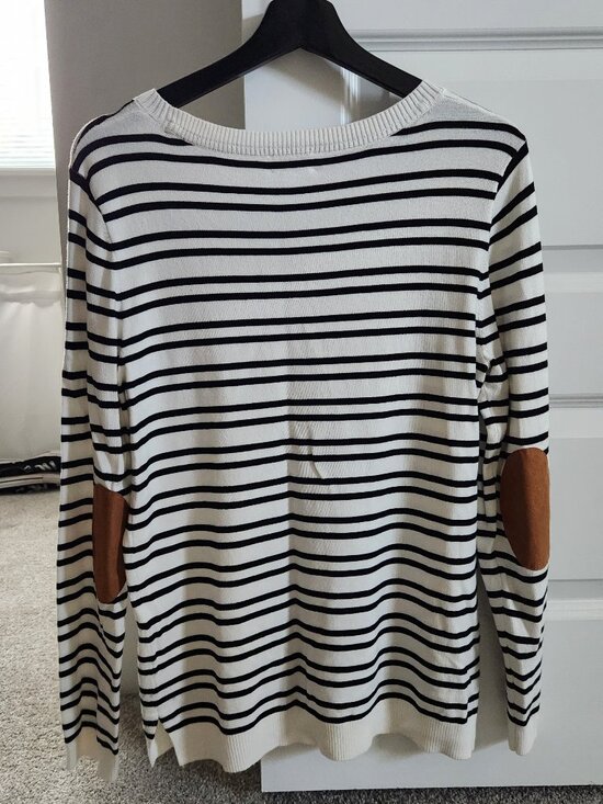 Market & Spruce lightweight sweater - Picture 2 of 3